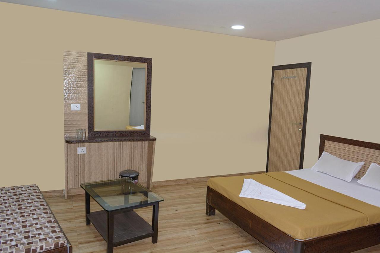 Hotel Mukesh Residency Púna Exteriér fotografie