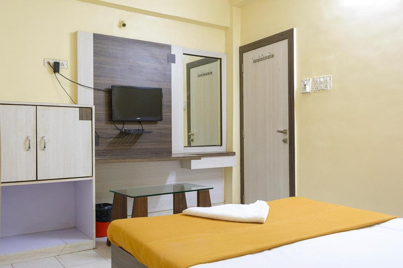 Hotel Mukesh Residency Púna Exteriér fotografie